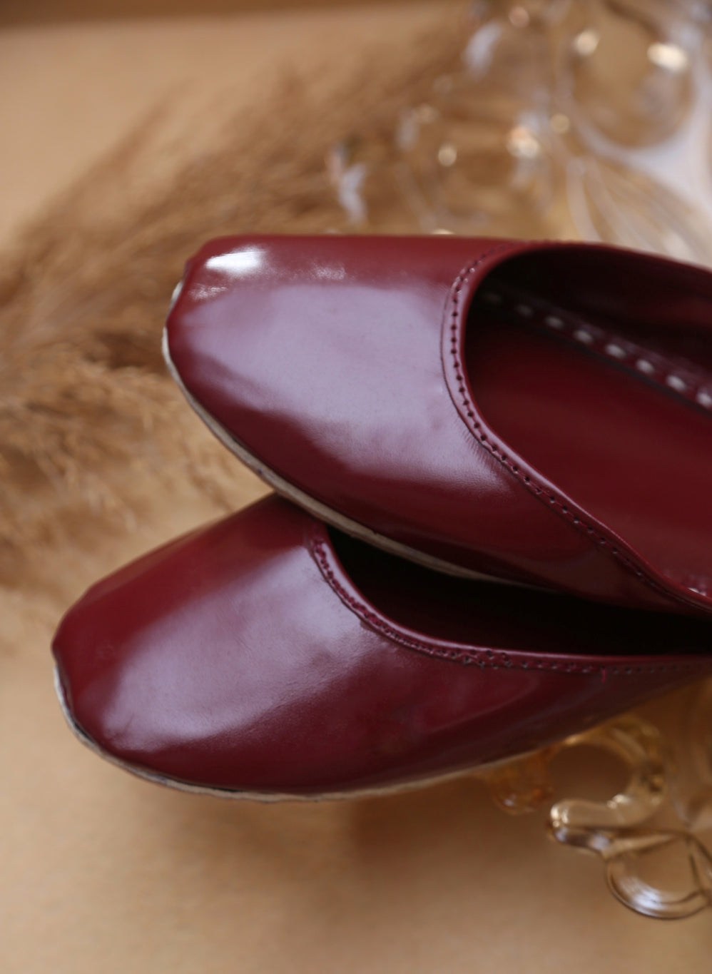 Simple R Backless (Maroon)