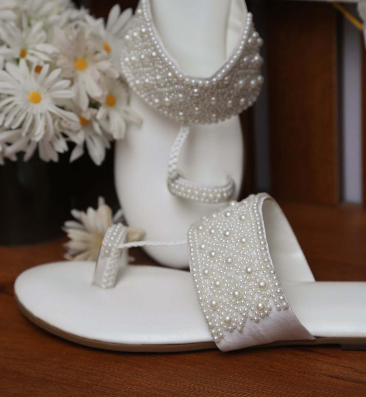 White Pearl Kolhapuri