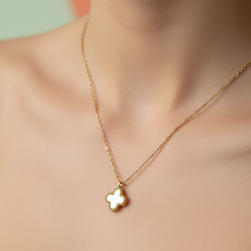Clover Neckalce