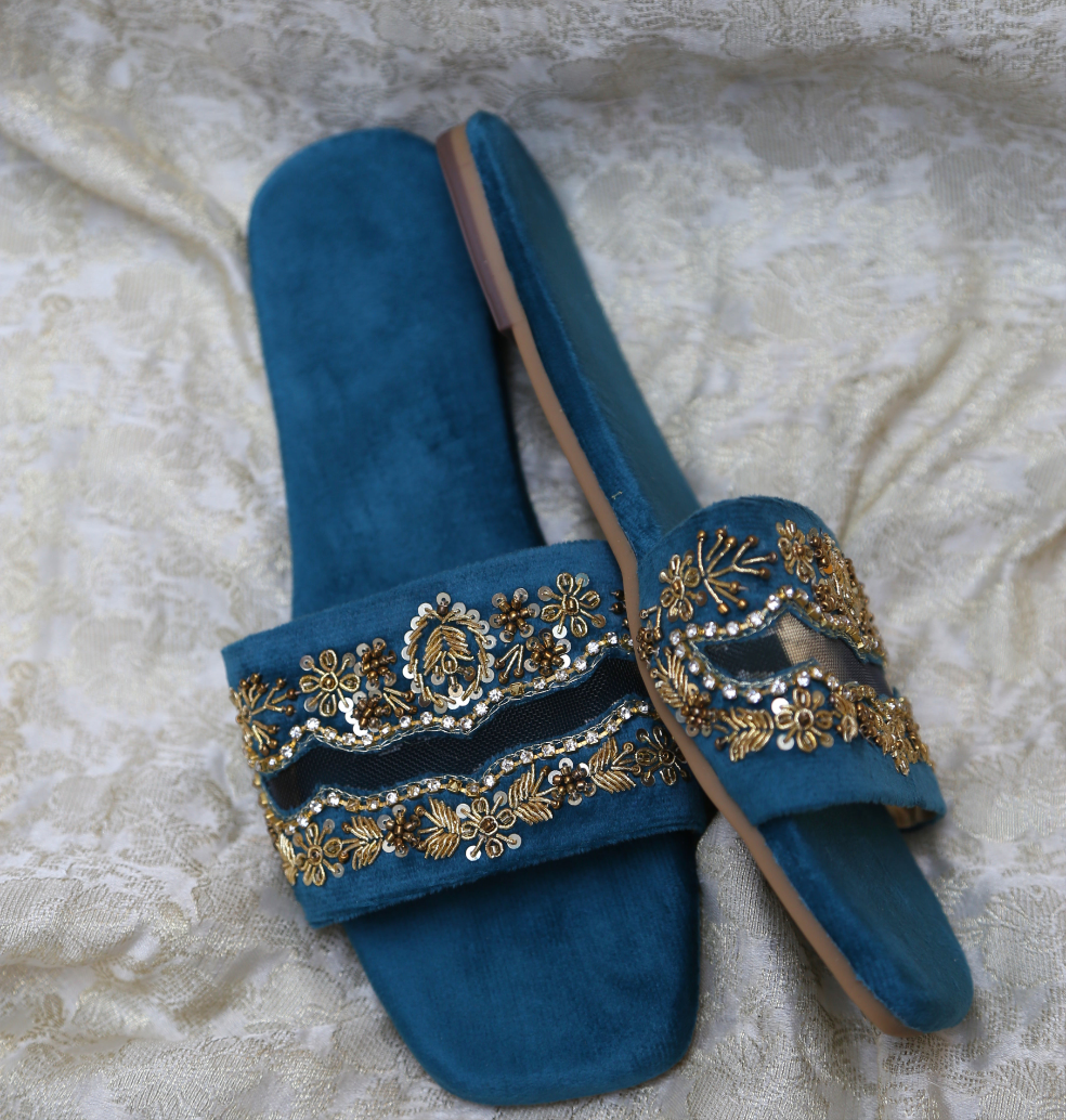 Zarreen Sliders(Teal)