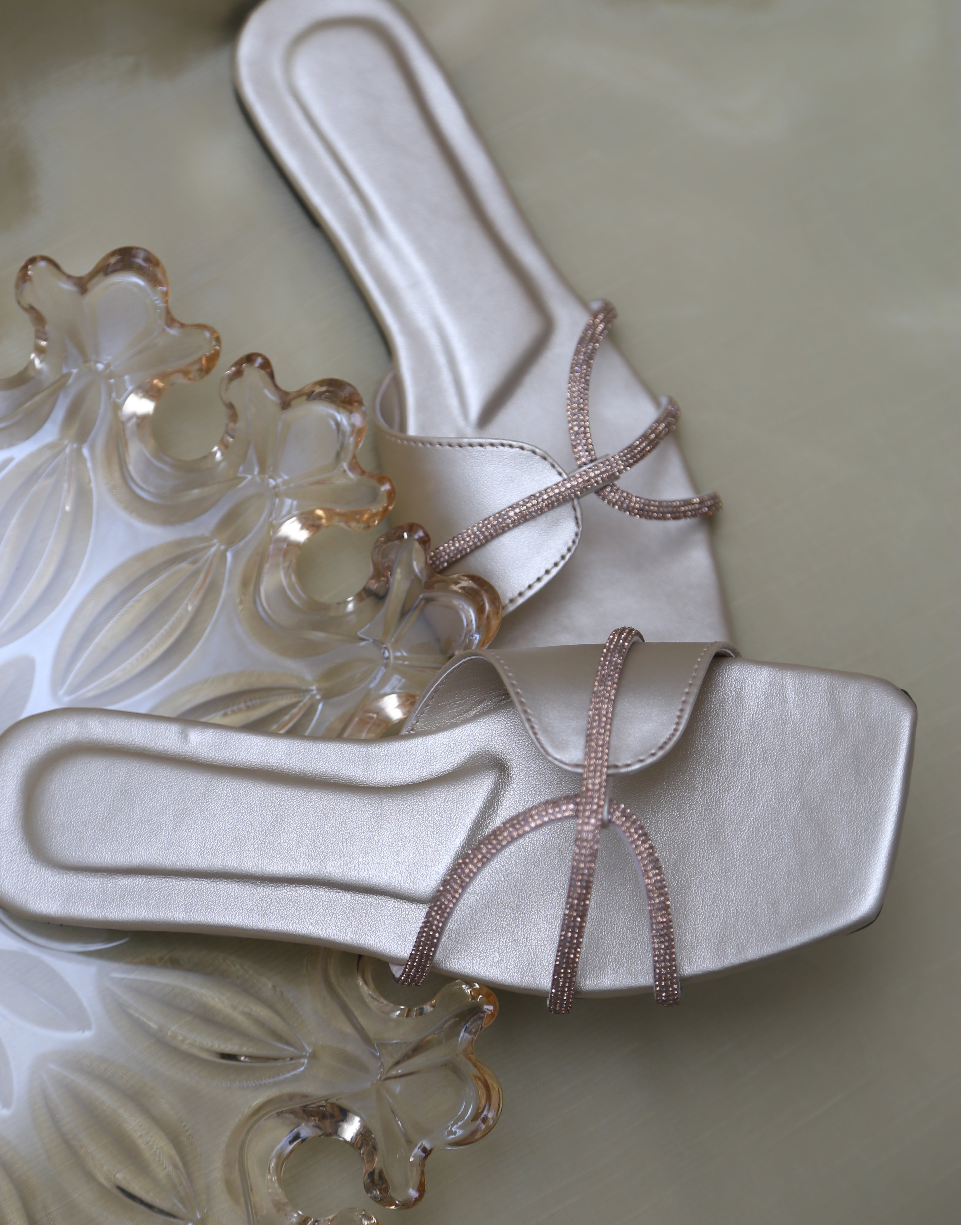 Blingy Slides (Golden)