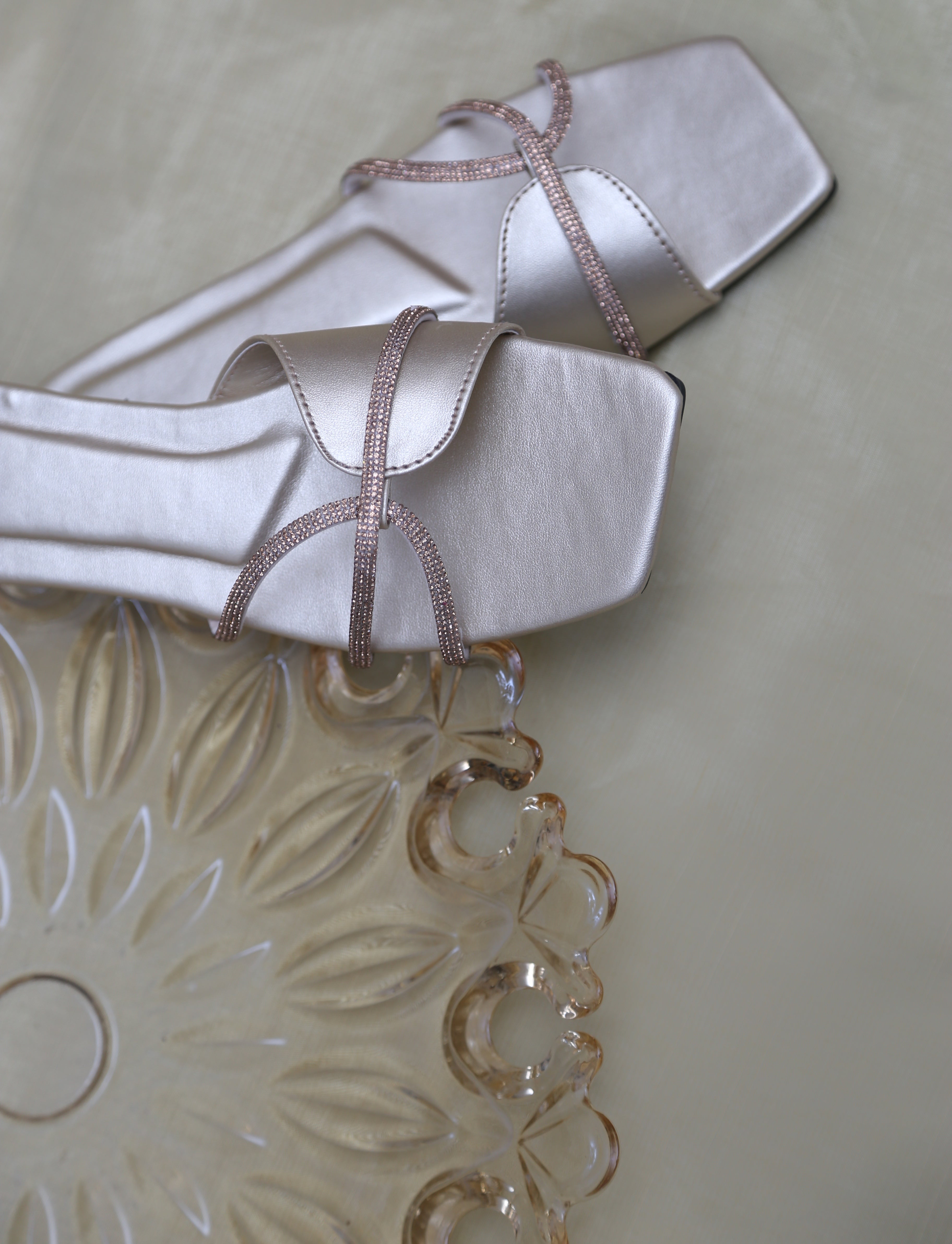 Blingy Slides (Golden)