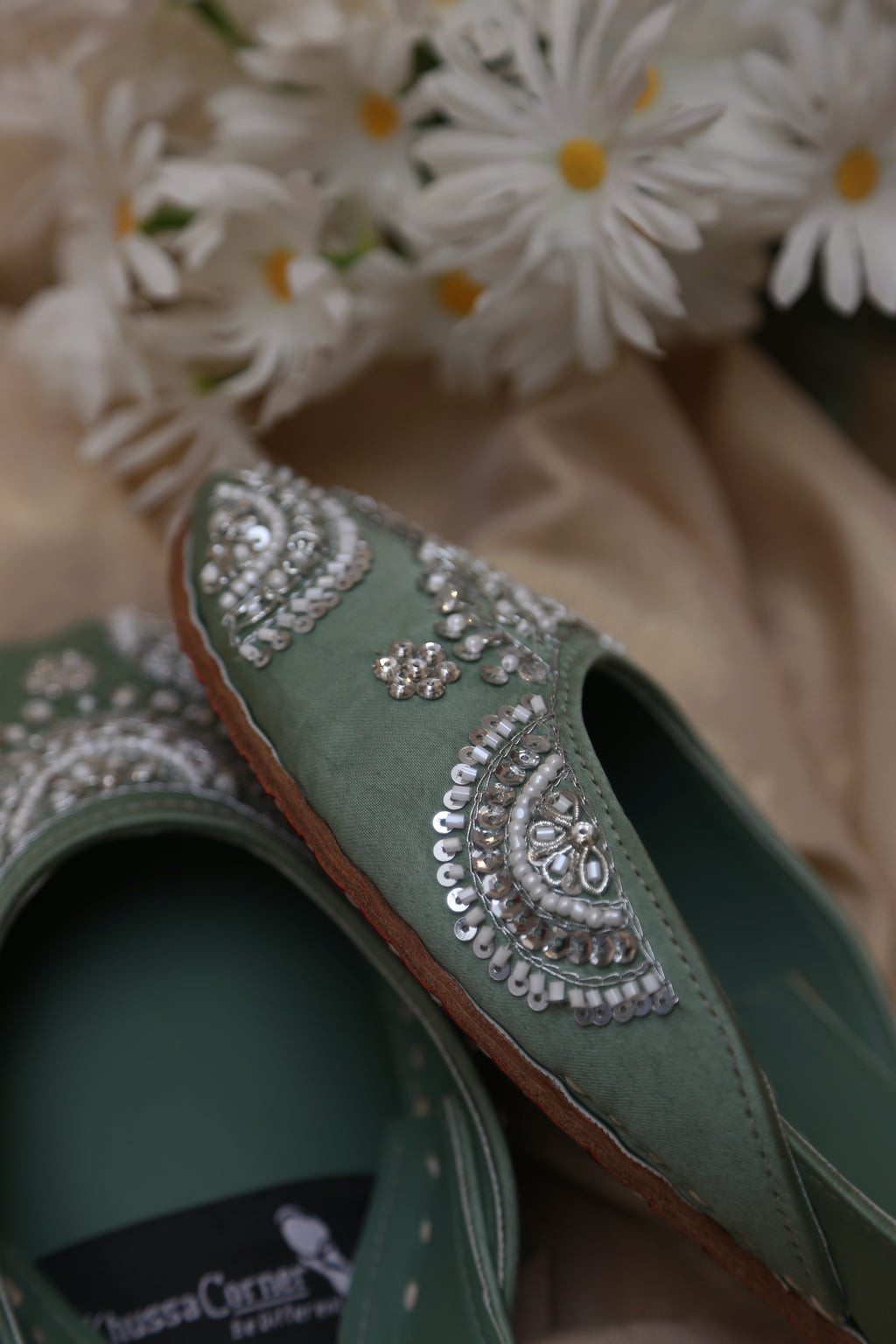 Piyaary (Mint Green)