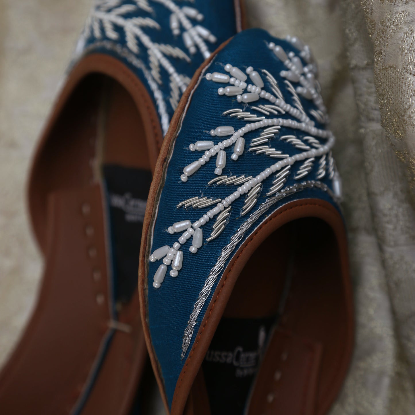 Aab-e-Gul Khussa (Blue)