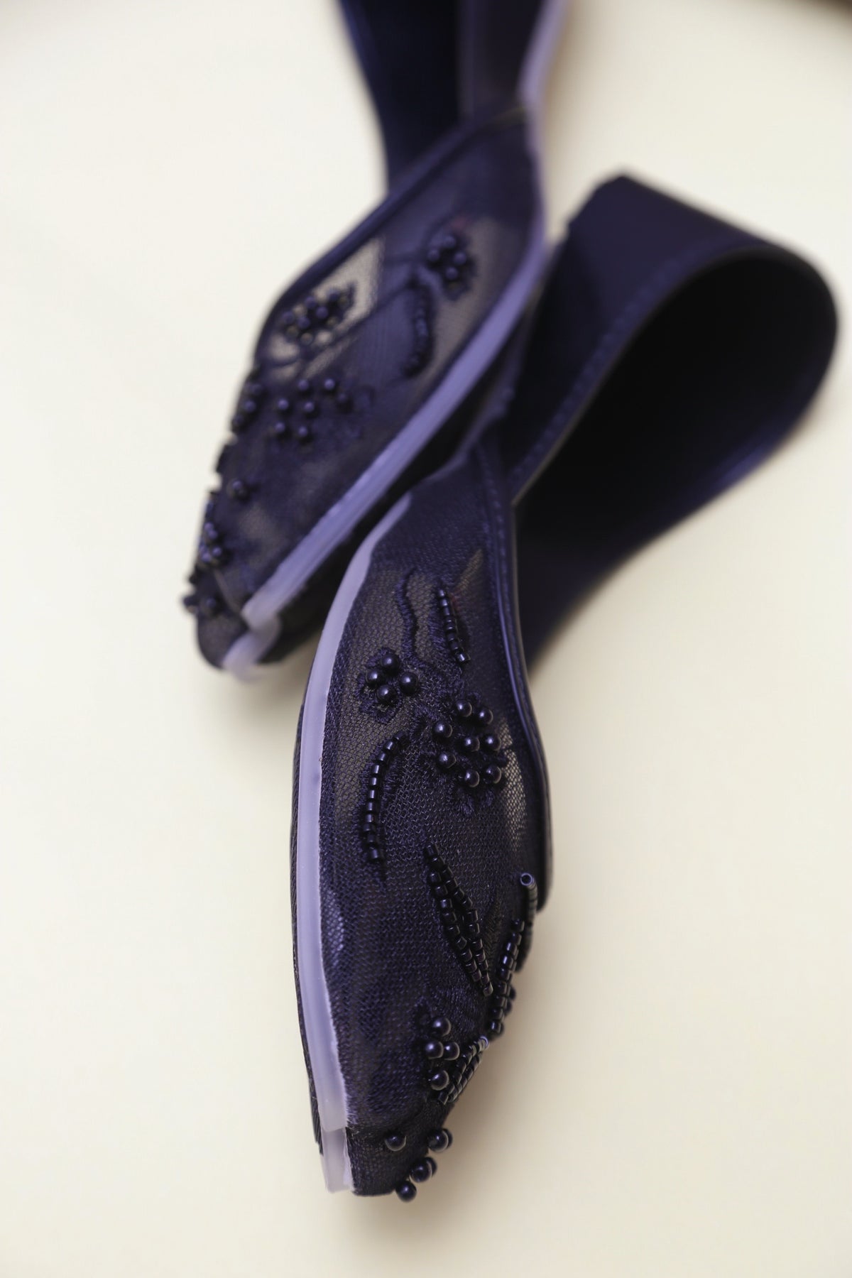 Nazakat Khussa (Black)