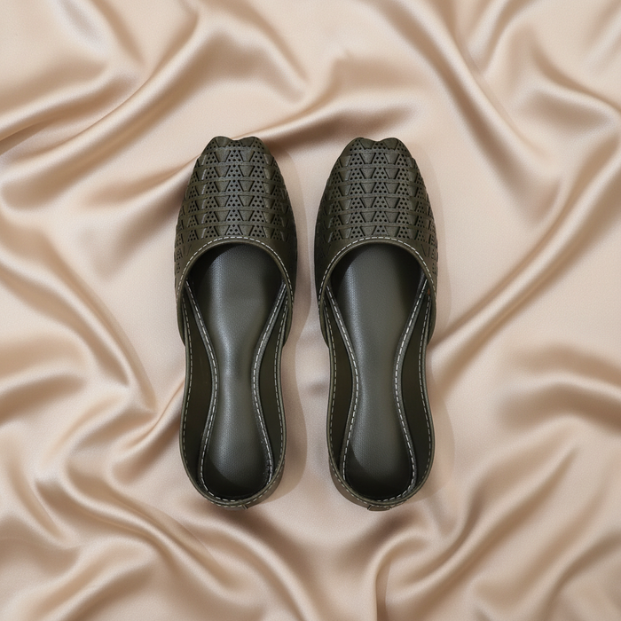 Chikankari Khussa-Olive Green