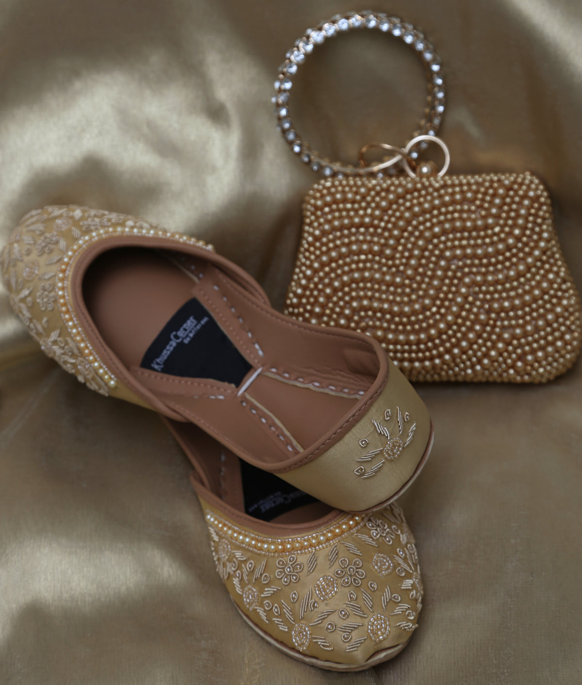 Pearl Clutch (Gold Box)