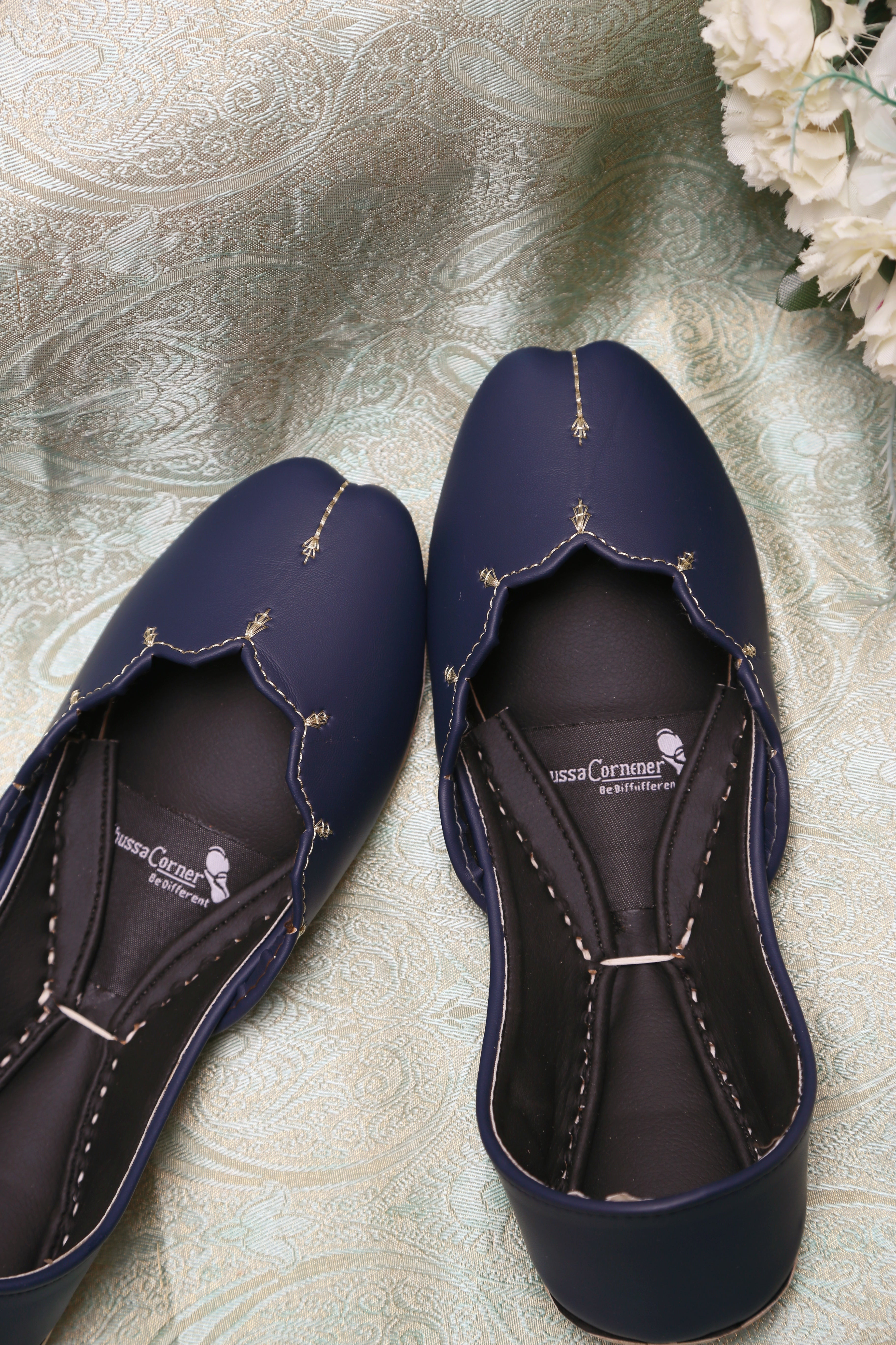 Jennifer (Midnight Navy)