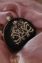 Shahtaj (Only Clutch)