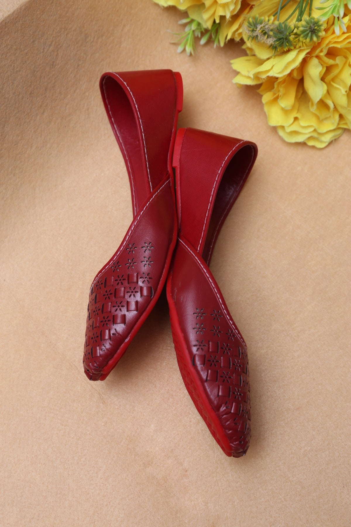 Chikankari Khussa-Maroon