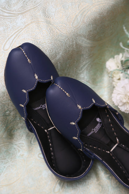 Jennifer (Midnight Navy)