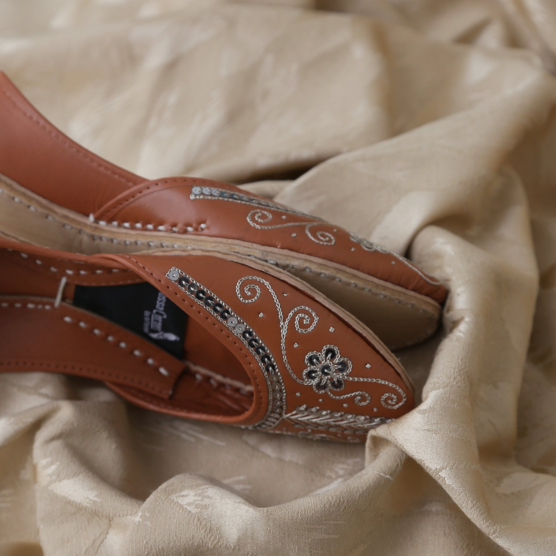 MehrBano (Brown)