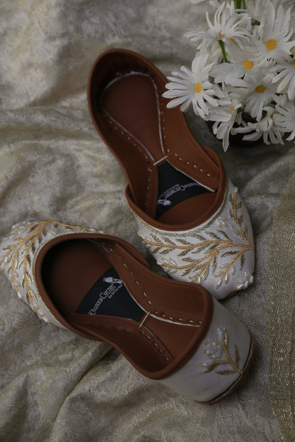 Aab-e-Gul Khussa (White)