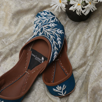 Aab-e-Gul Khussa (Blue)