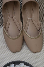 ZarBatti (Nude)
