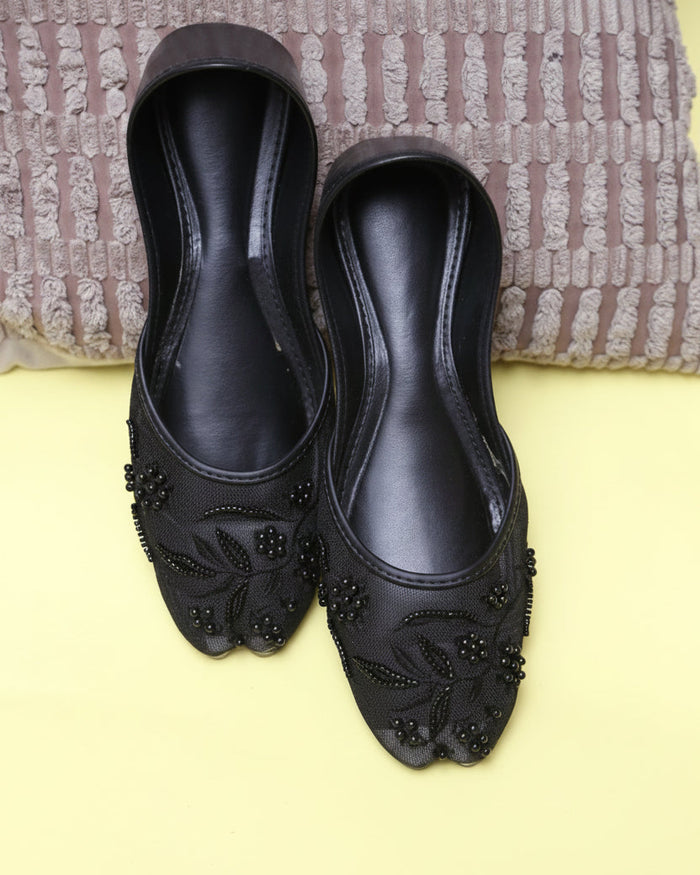 Nazakat Khussa (Black)
