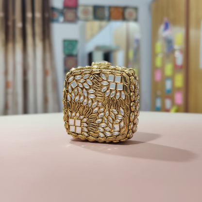 Kundan BugBox Clutch (C)