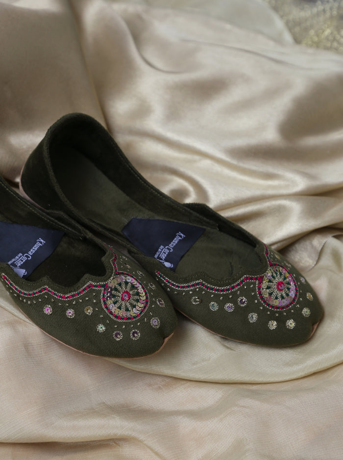Shehnai (Olive)