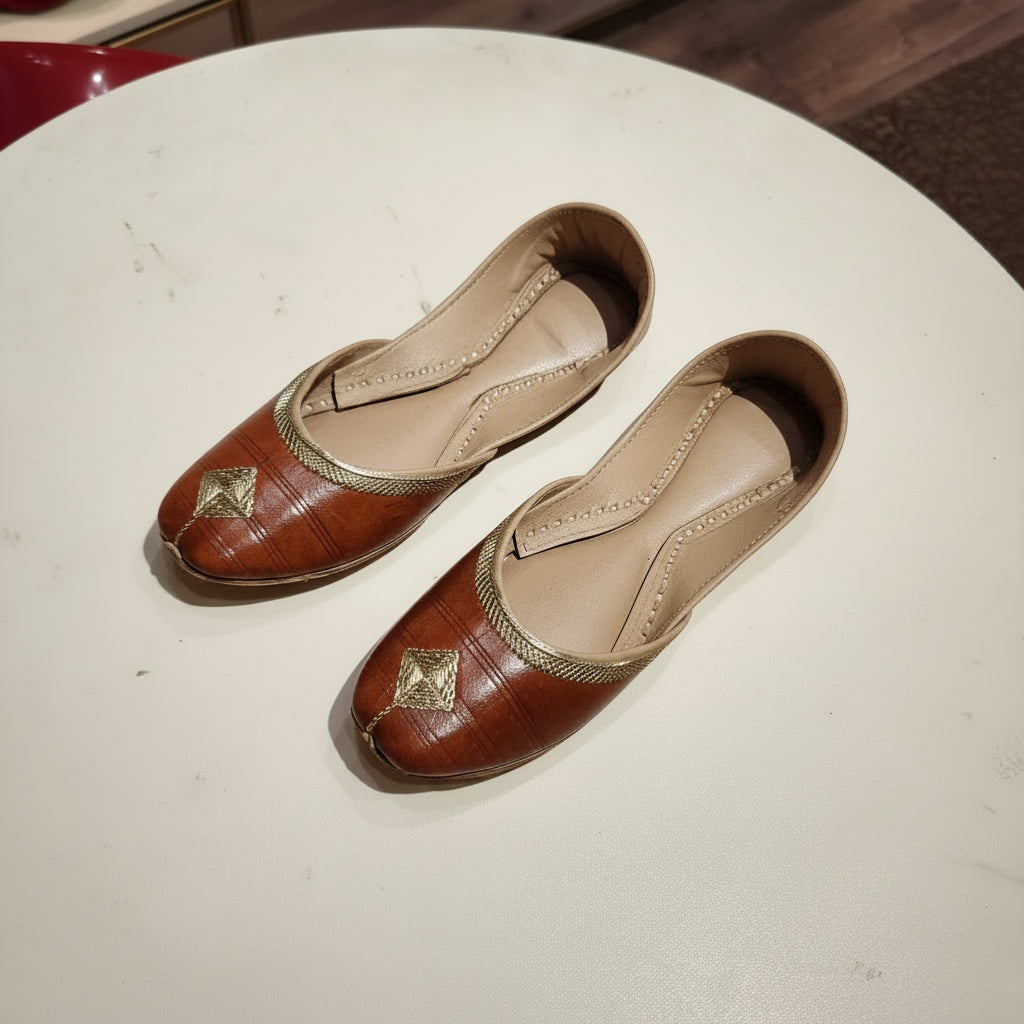 Sultana Leather (Brown)