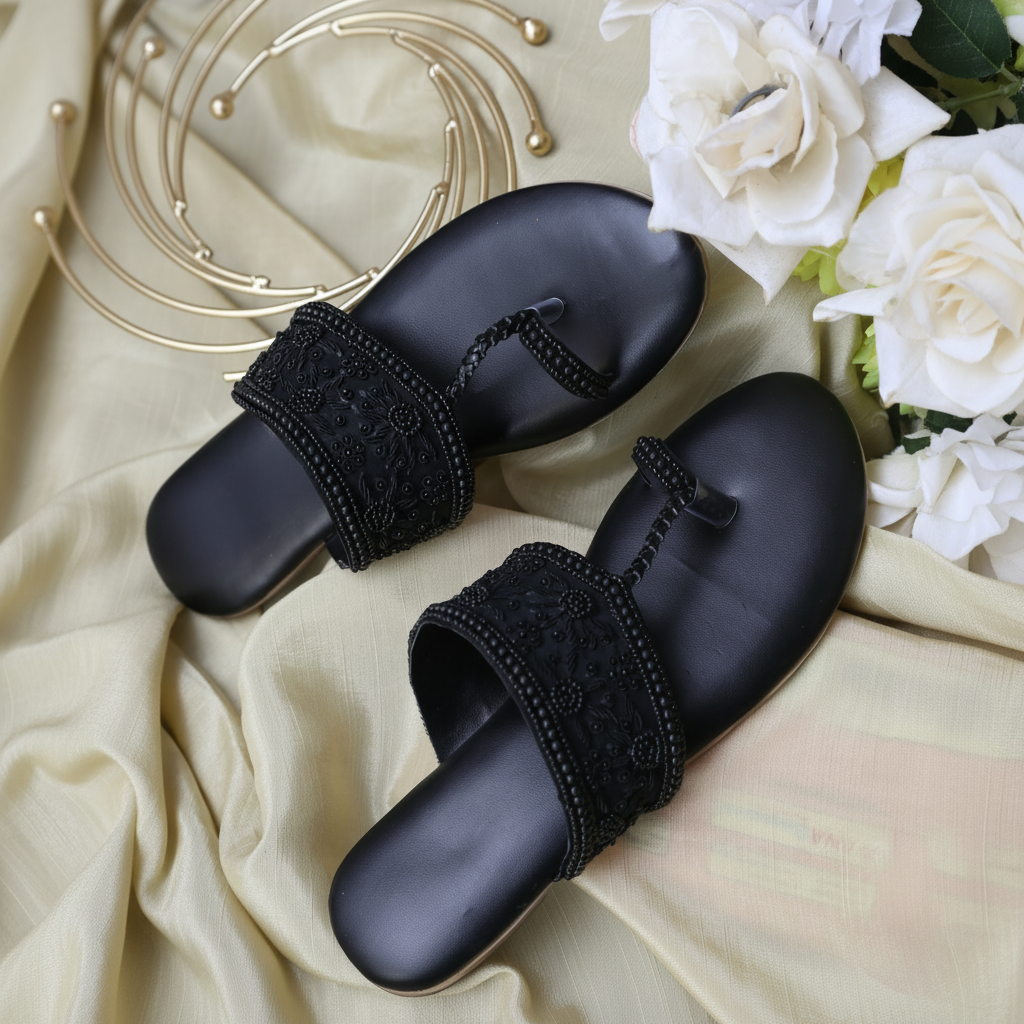 Forest Kolhapuri (Black)