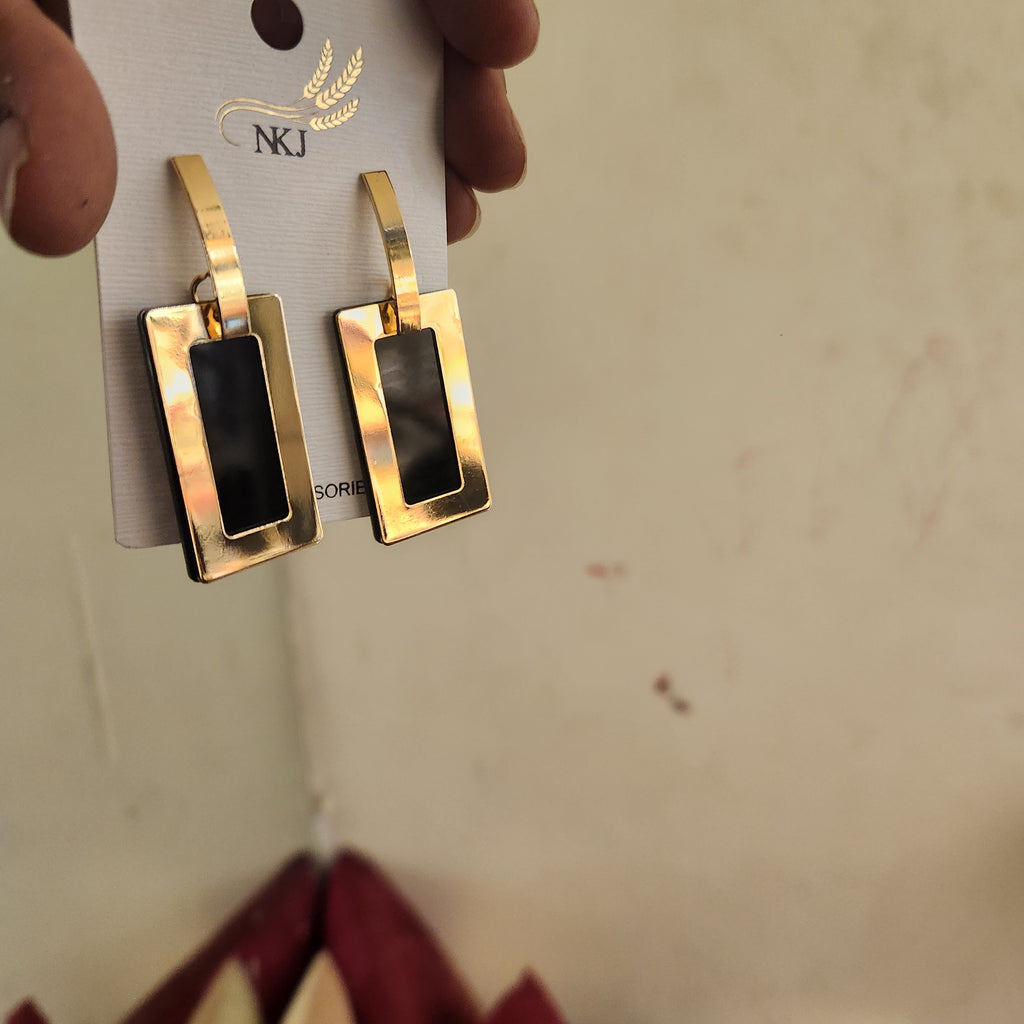 Angelina Earrings (Black)