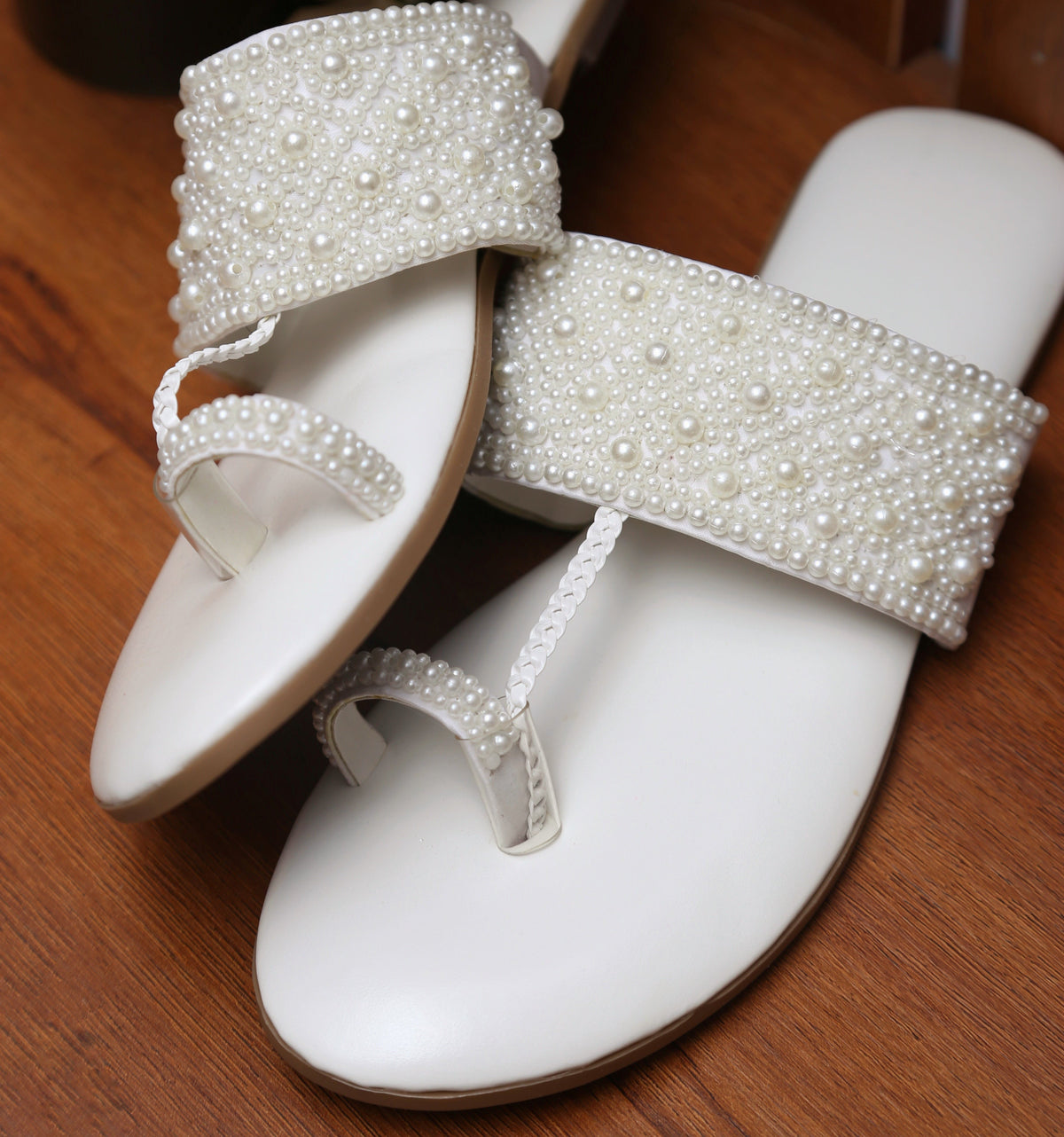 White Pearl Kolhapuri