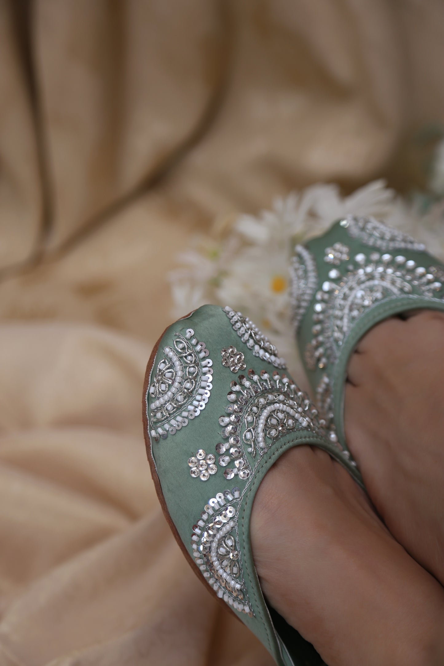 Piyaary (Mint Green)