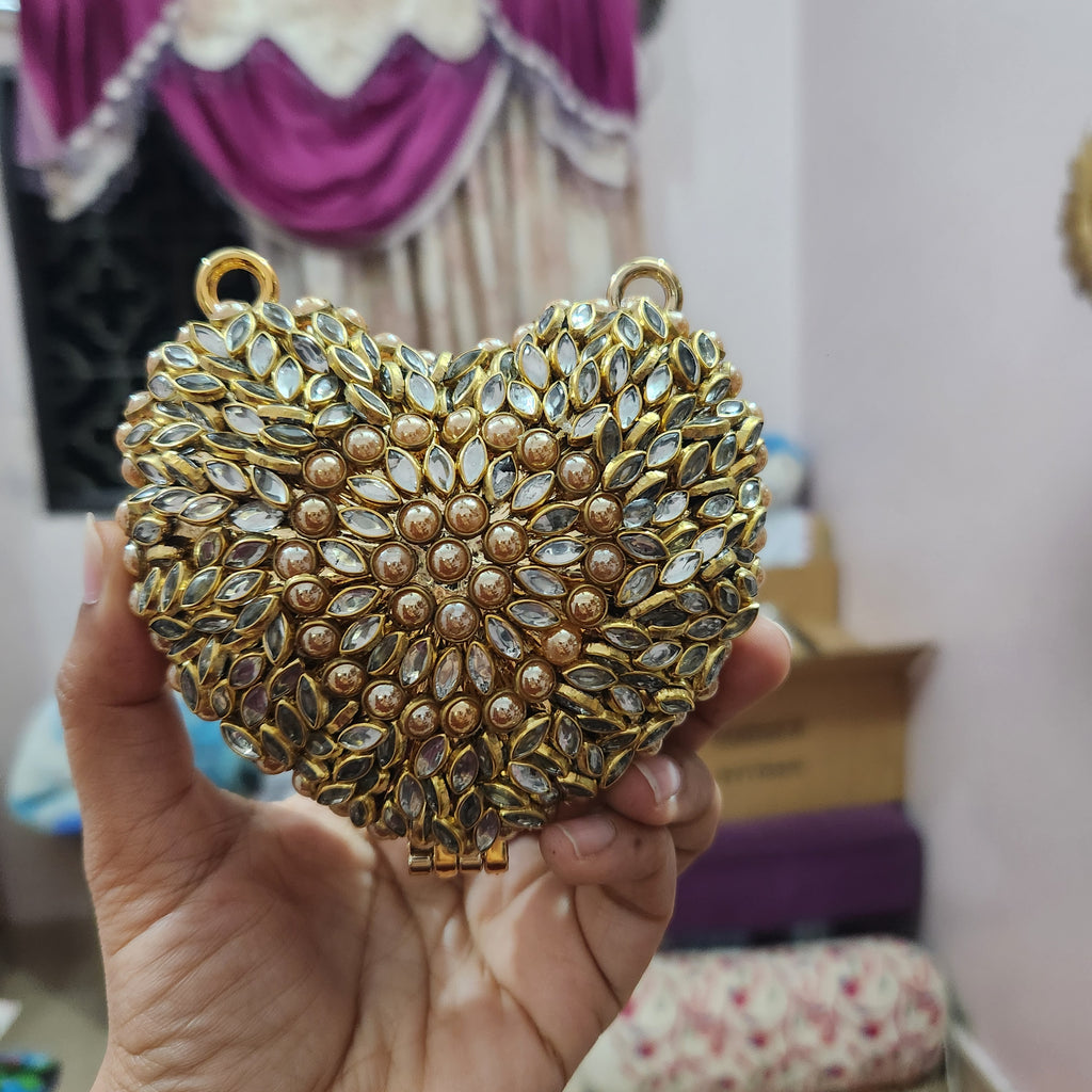 Kundan Heart Clutch (E)