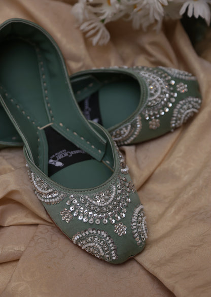 Piyaary (Mint Green)