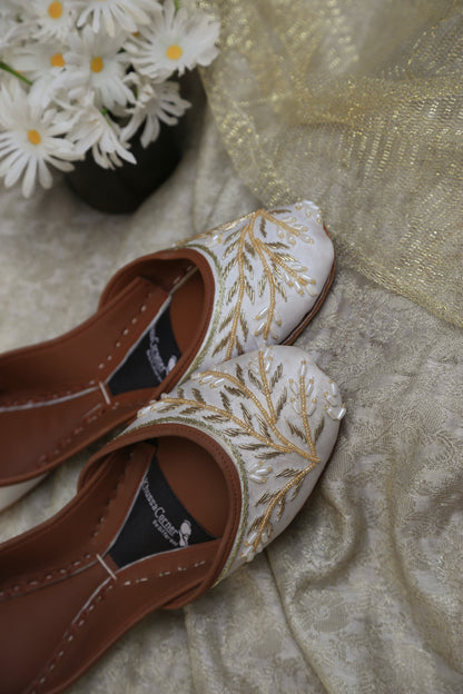 Aab-e-Gul Khussa (White)