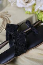 Forest Kolhapuri (Black)