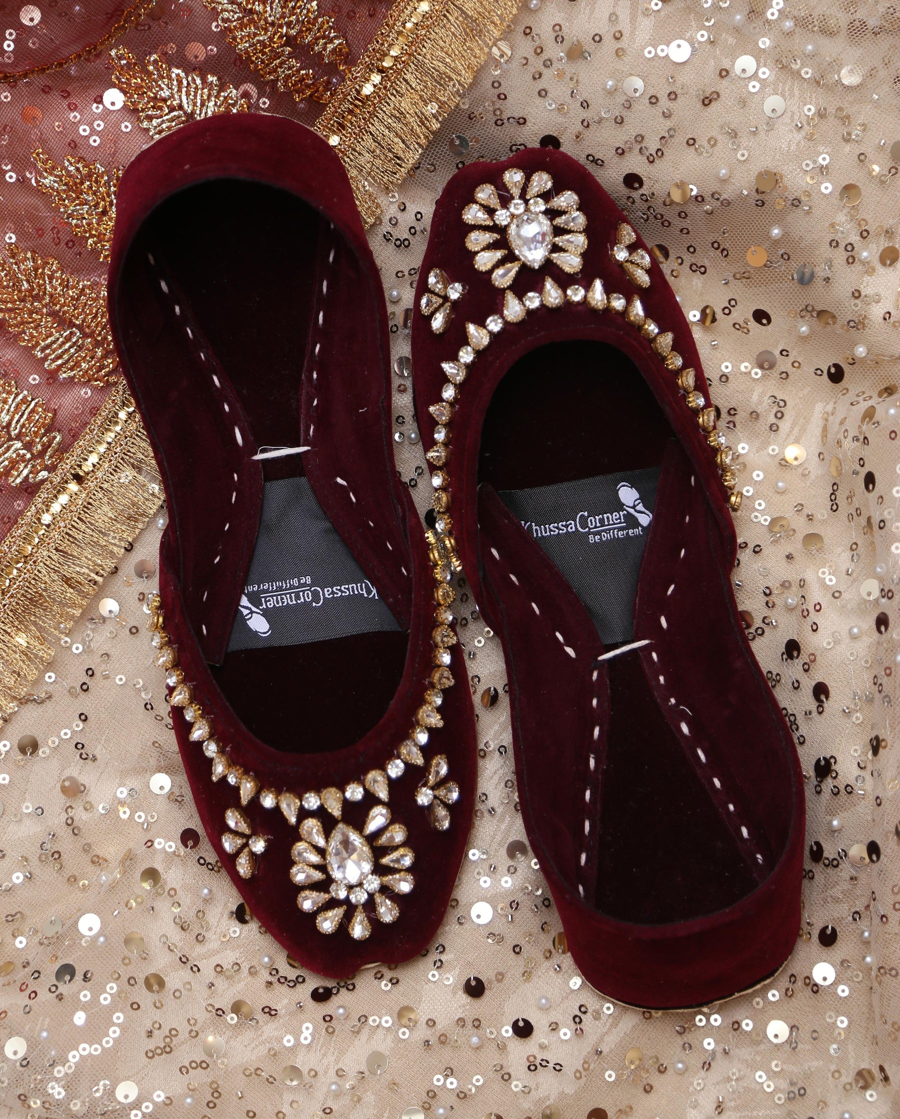 Absaara (Maroon)
