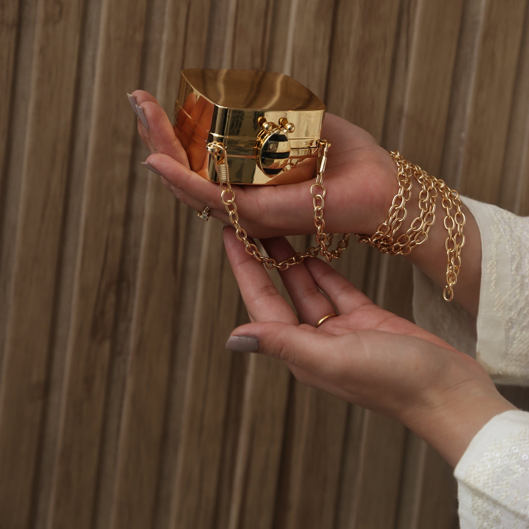 Dazzling Mini bag - Bug box