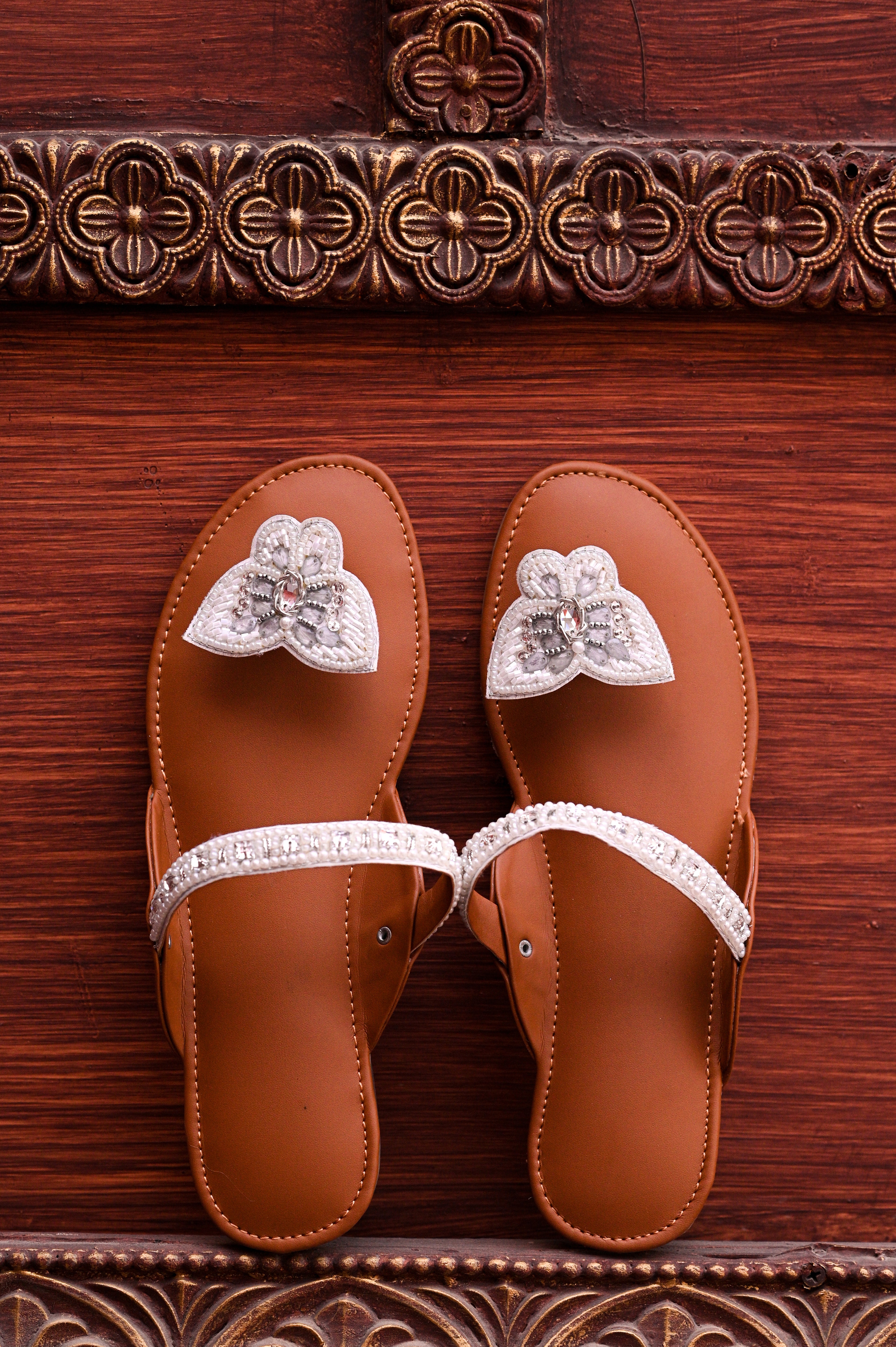 Butterfly Bliss Kolhapuri