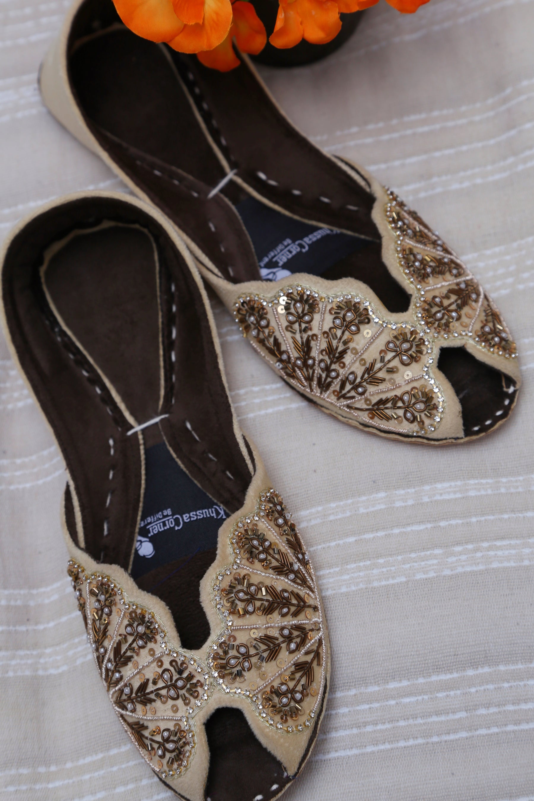 Mirza (Beige)