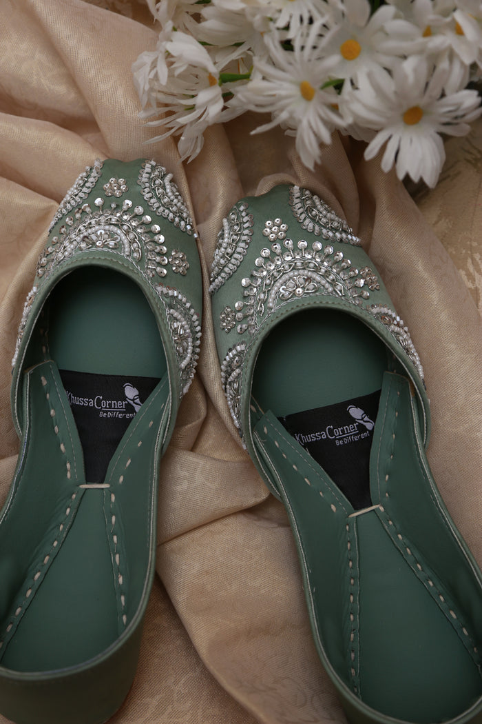 Piyaary (Mint Green)