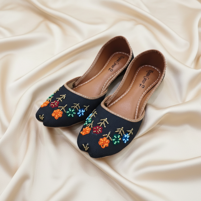 Floral Jute khussa(Black)