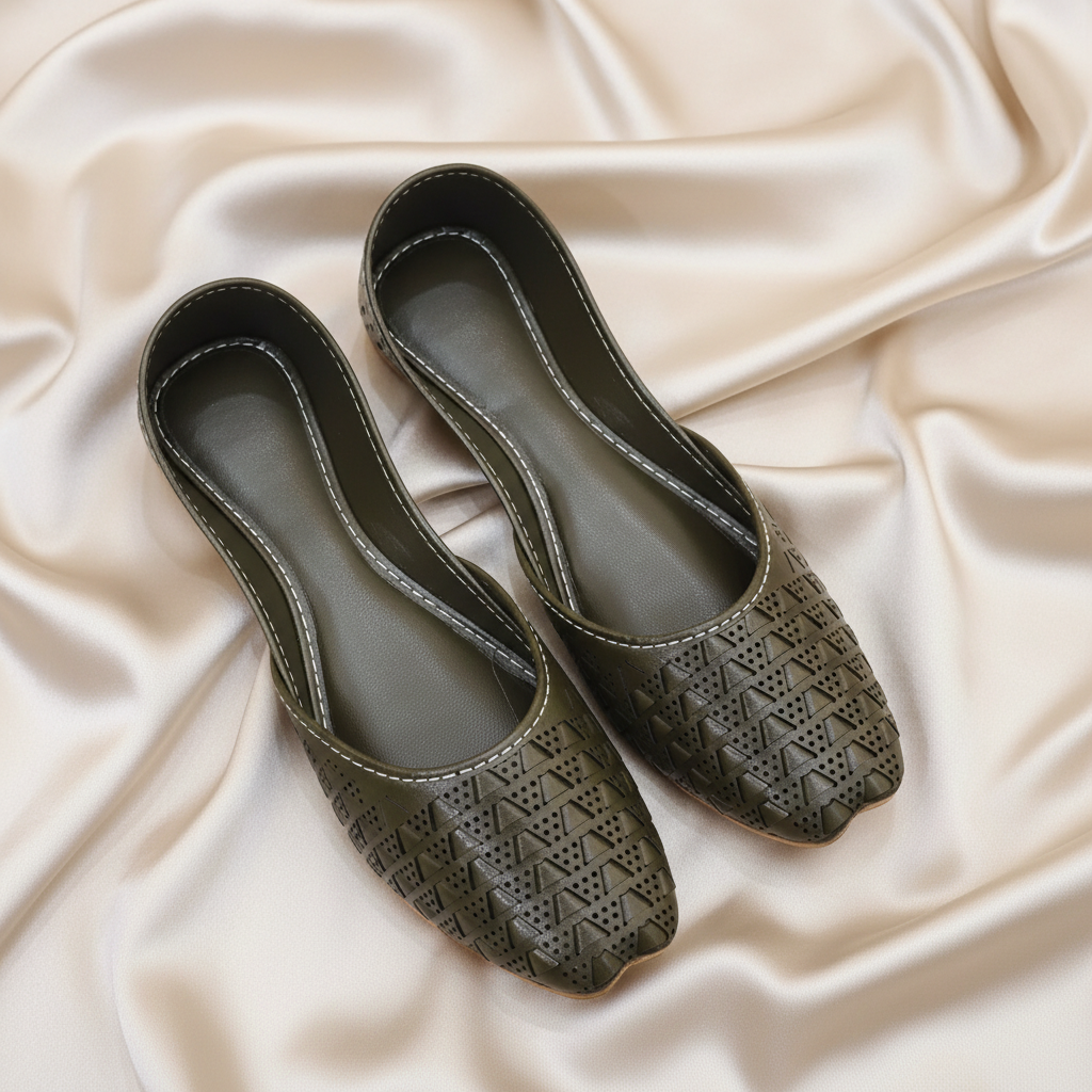 Chikankari Khussa-Olive Green