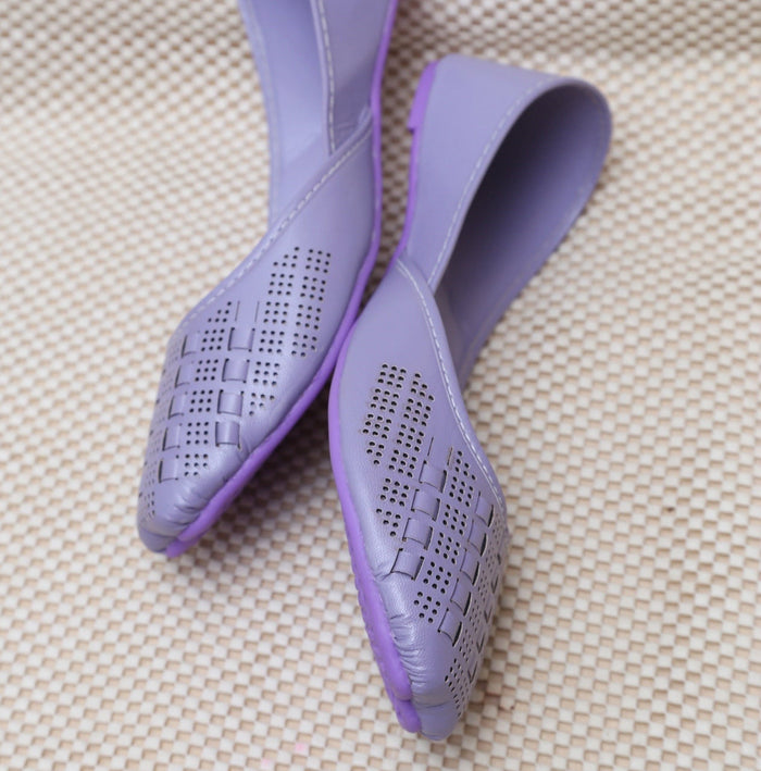 Chikankari Khussa-Lavender