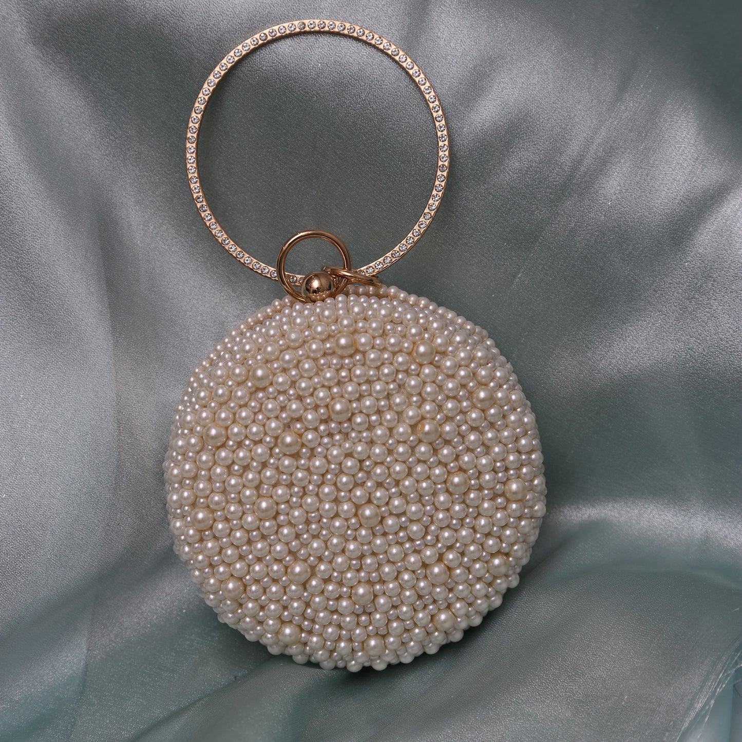 Pearl Ring Clutch (White)