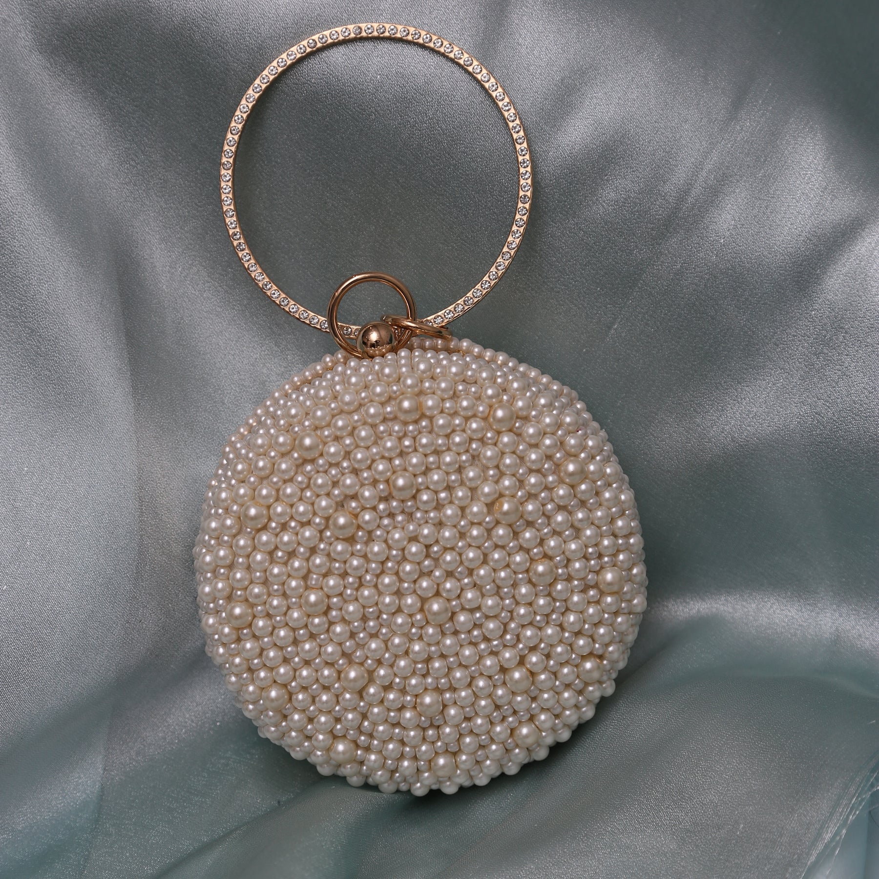 Pearl Ring Clutch (White)