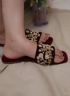 Amal Slider (Maroon)