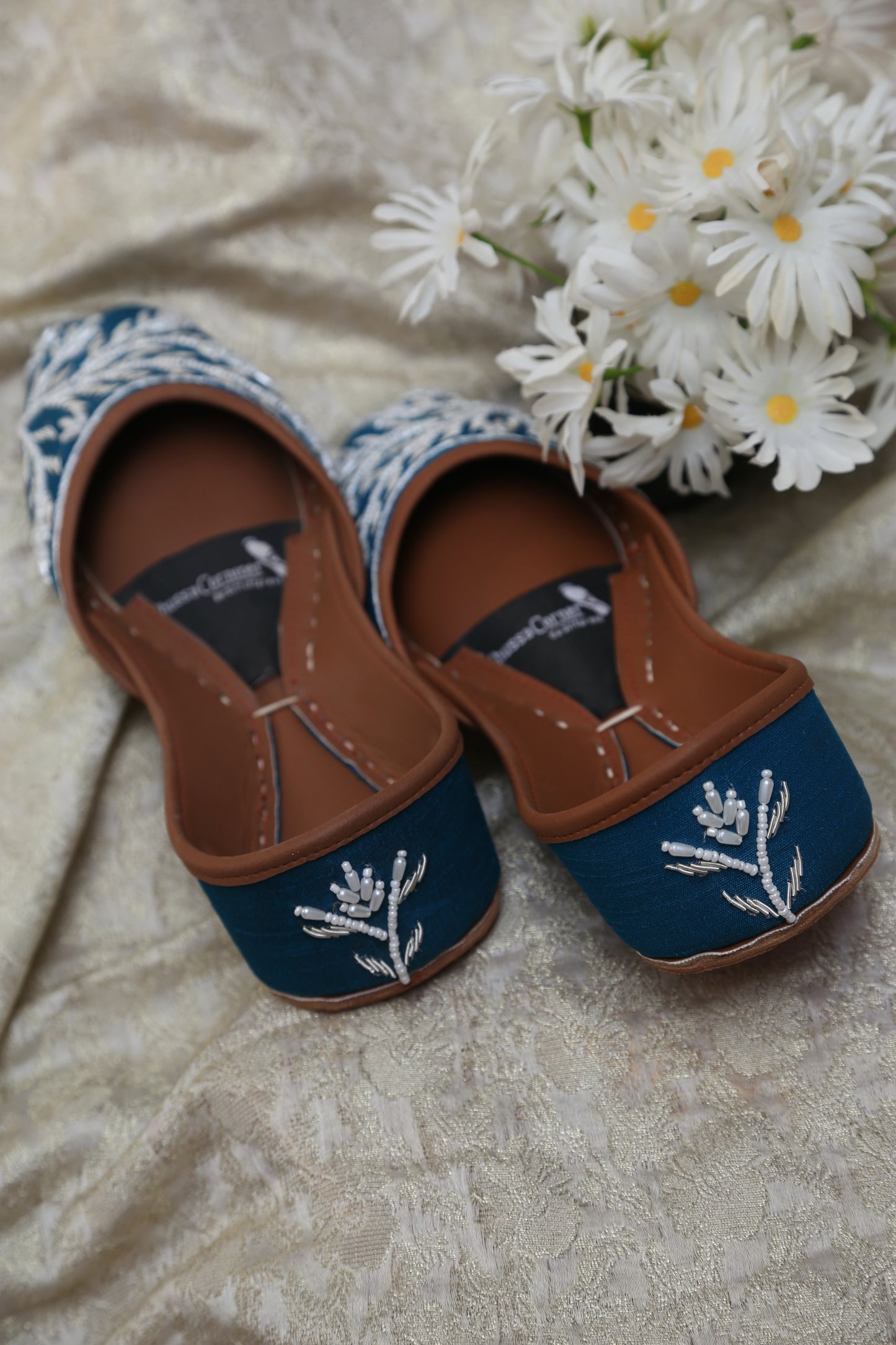 Aab-e-Gul Khussa (Blue)