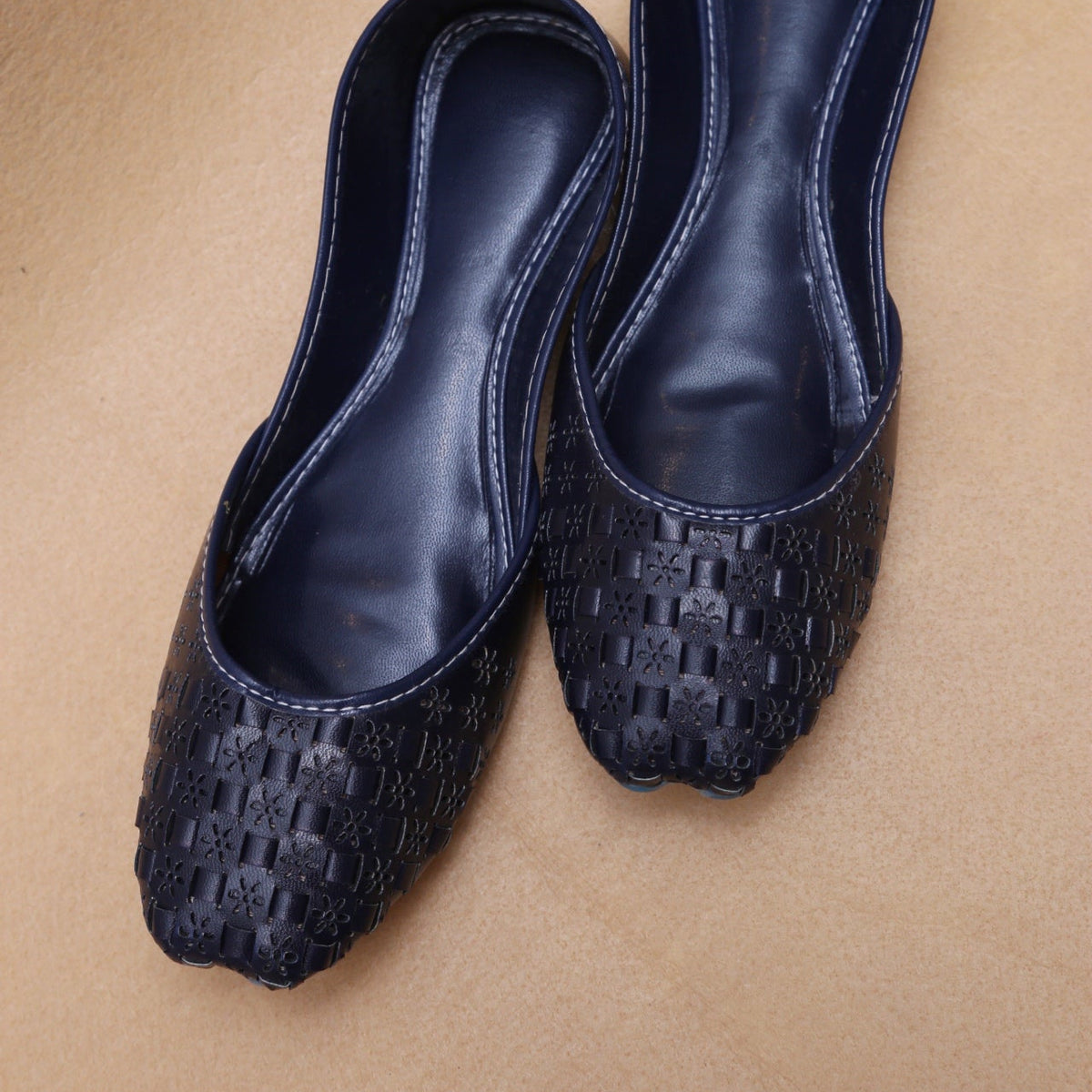 Chikankari Khussa-Dark Navy