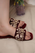 Amal Slider (Maroon)