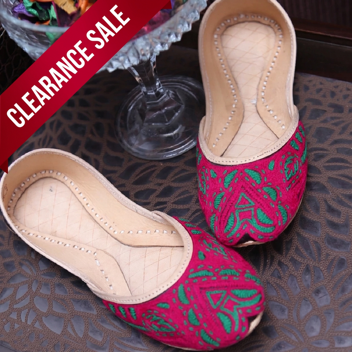 latest khussa design, leather khussa ladies