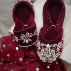 SHAHTAJ (Maroon)